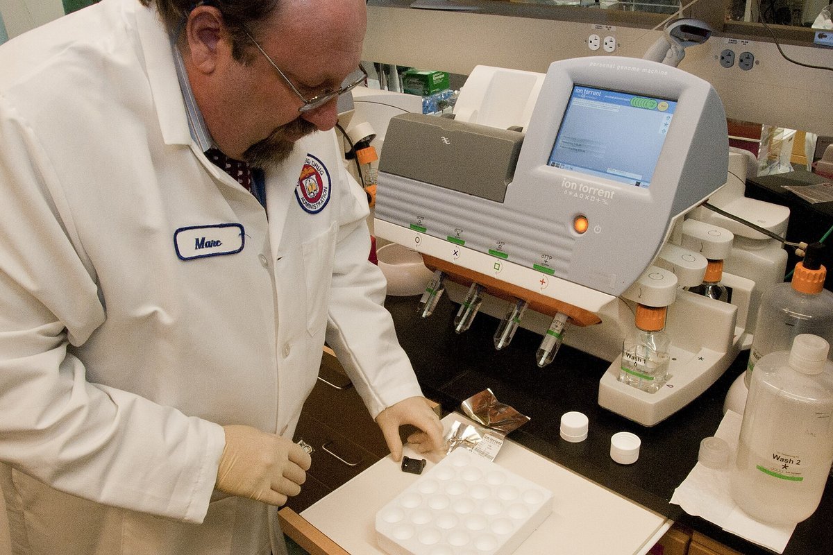 Microbiology laboratory culture dishes used for environmental pathogen surveillance