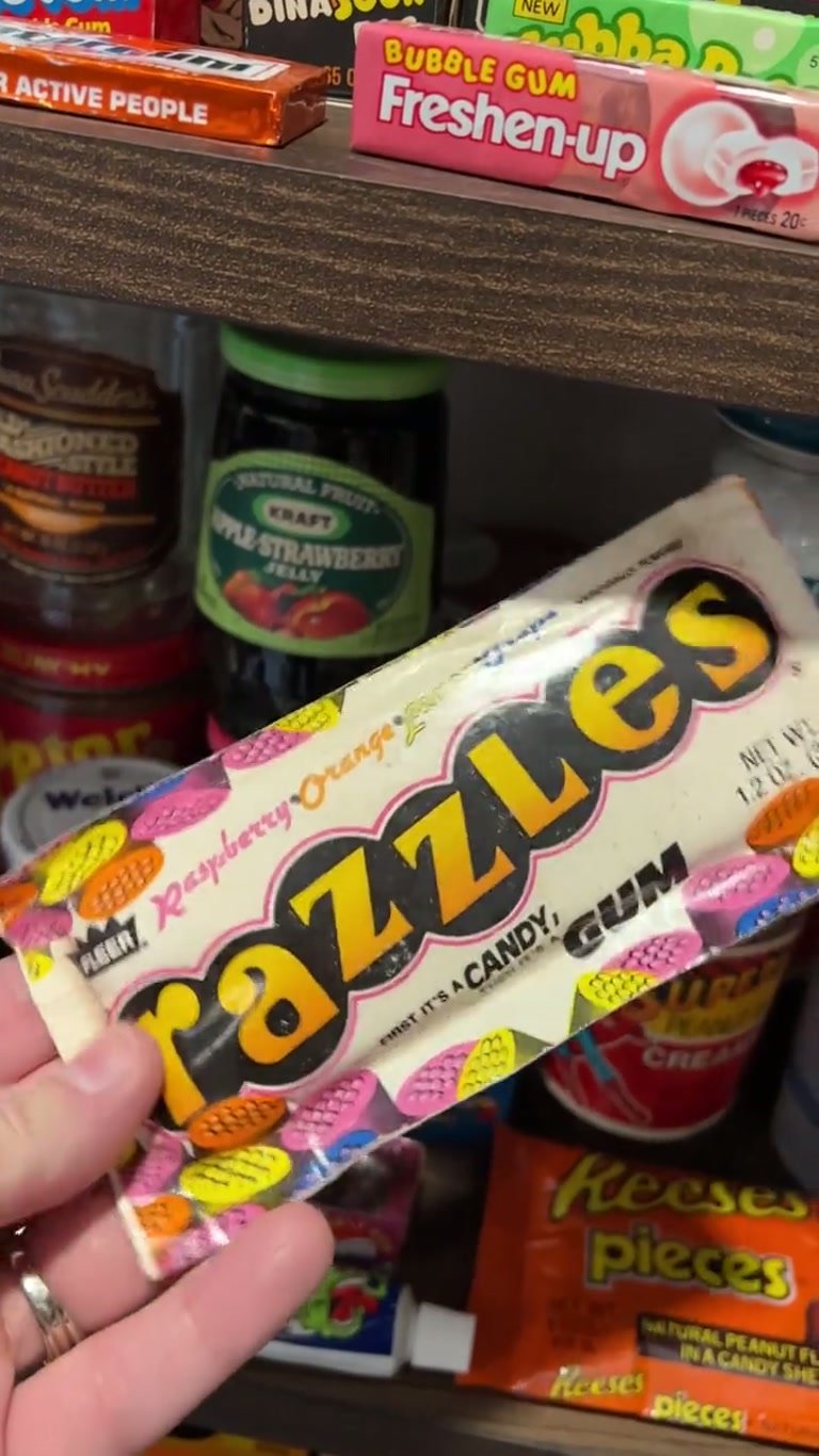 Remember When Novelty Gum Was the Best Part of the 80s?